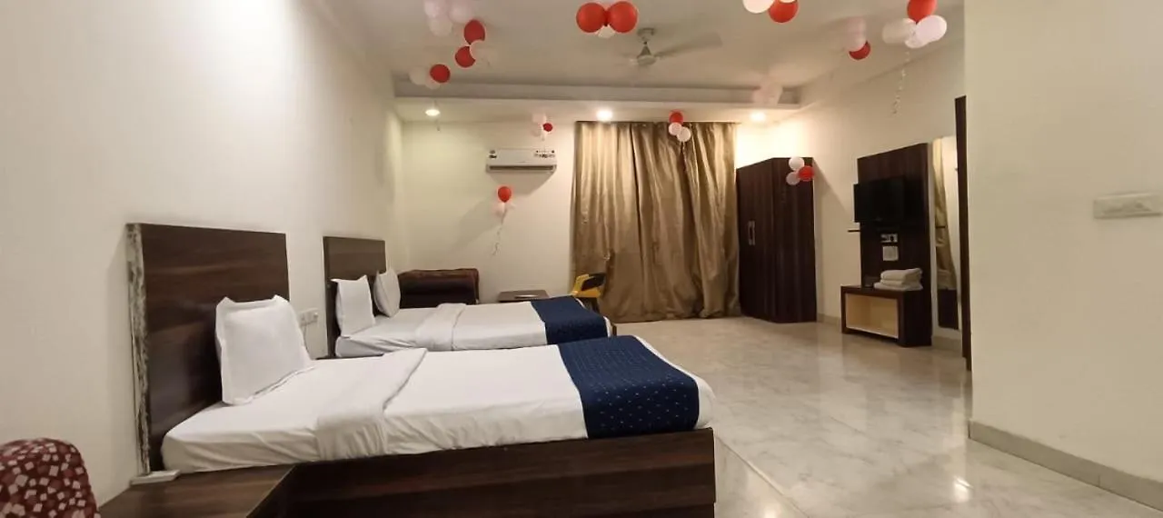 ****  Hotel Embassy International New Delhi India